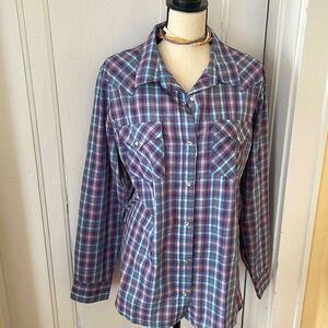 Wrangler NWOT Women’s Wrancher Plaid L/Sleeve Pearl Snap Button Western Shirt XL